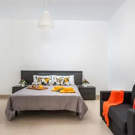 Vila Playa De Fanabe Sleeps 8 Pool Air Con Wifi *